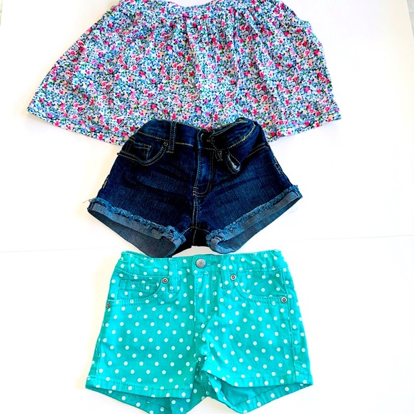 Bundle of (3) Shorts - Picture 2 of 4